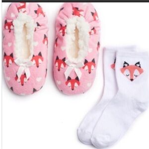 Fuzzy Babba Babba Buddies fox themed girls size S/M shoe size 8-13